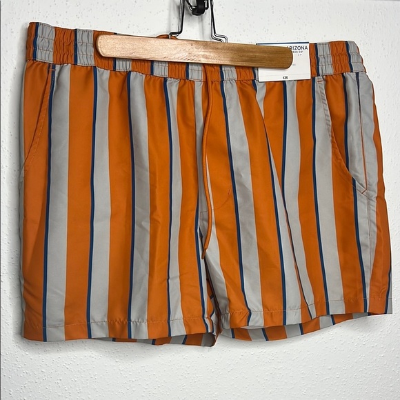 NWT SHORTS Arizona Jean Company Orange and Gray Athletic Striped Shorts - Picture 2 of 7